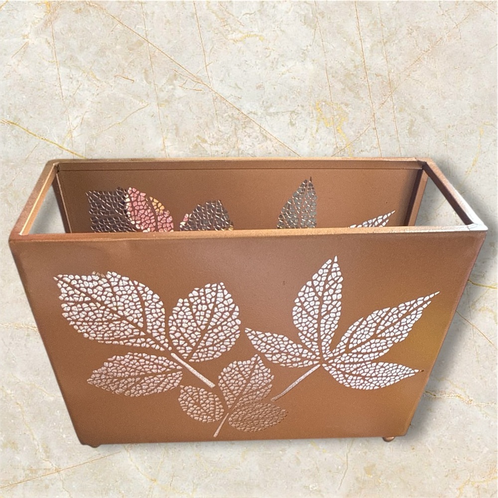 Yankee Candle-Fall Leaves Candle Holder with 2 Berry Trifle Candles